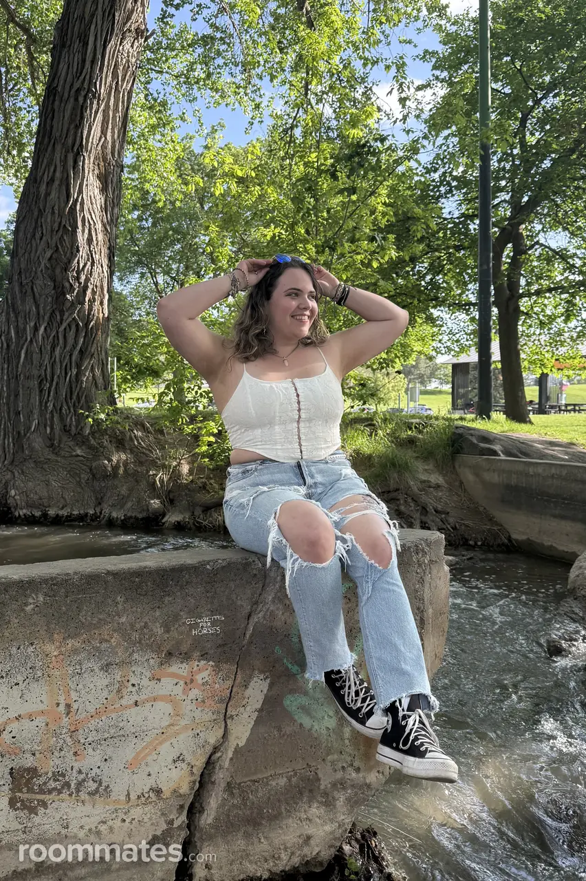 Profile photo 5 of 5