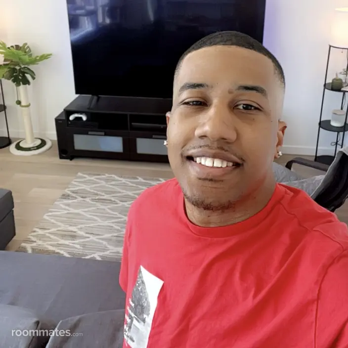 Roommate looking Long Beach, CA, $1600