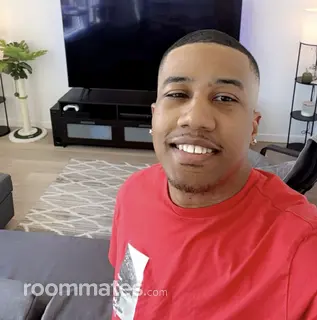 Roommate looking Long Beach, CA, $1800