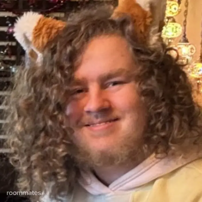 Roommate looking Beaverton, OR, $900