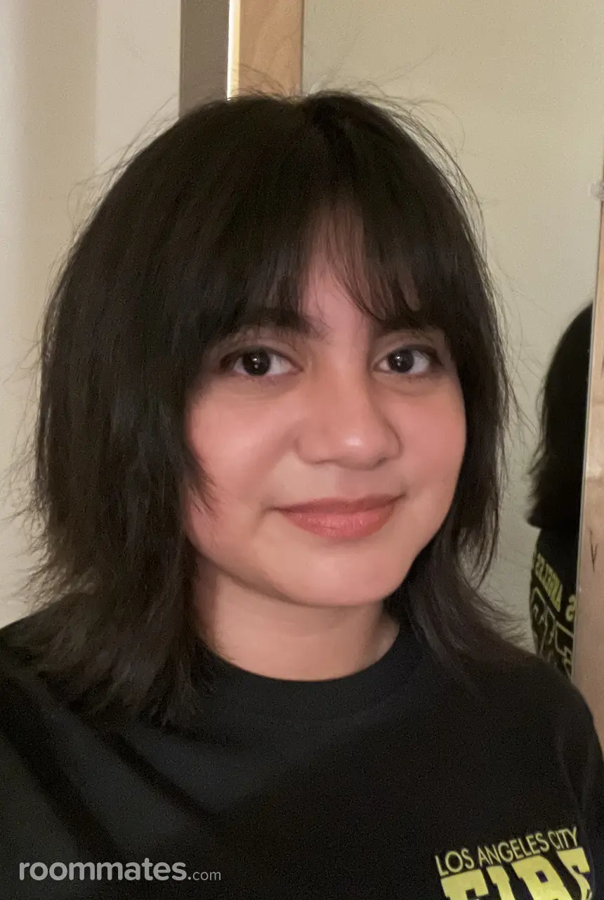 Profile photo 7 of 7