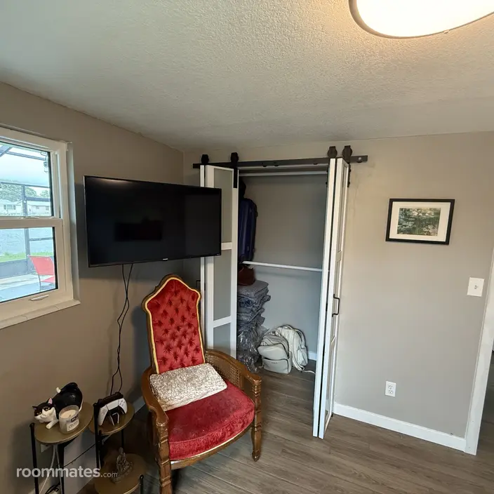 Room for rent in Holiday, FL $1500, house