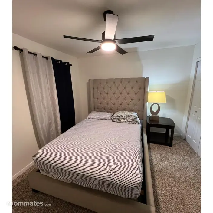 Room for rent in Mesquite, TX $1000, house