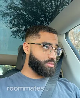 Roommate looking Los Angeles CA, $1300