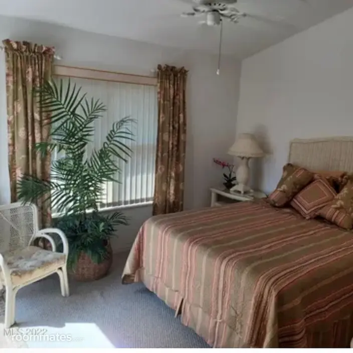 Room for rent in Melbourne Beach, FL $1000, townhouse