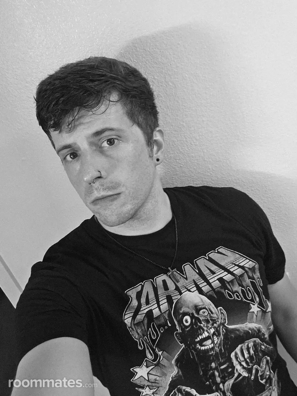 Profile photo 4 of 4