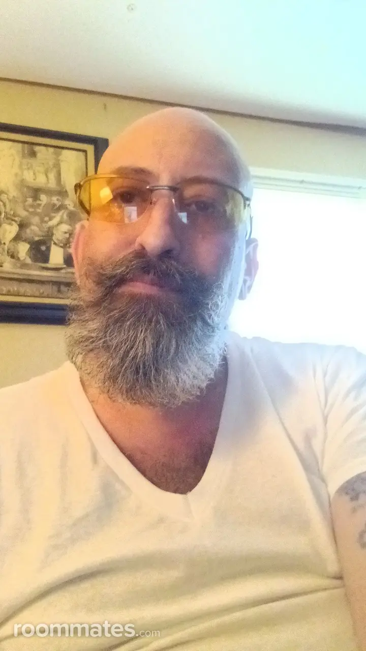 Profile photo 6 of 6