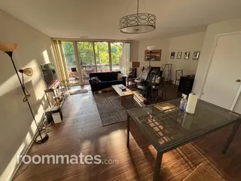 Room for rent in Arlington, VA $1390, townhouse
