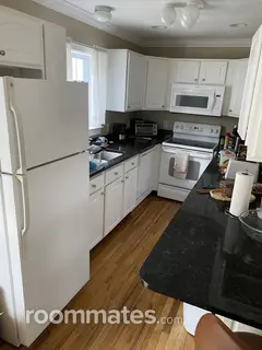 Room for rent in Stamford, CT $1700, townhouse