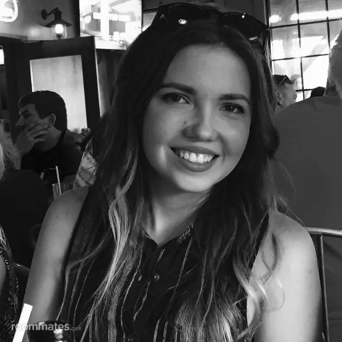 Roommate looking Aurora, IL, $700