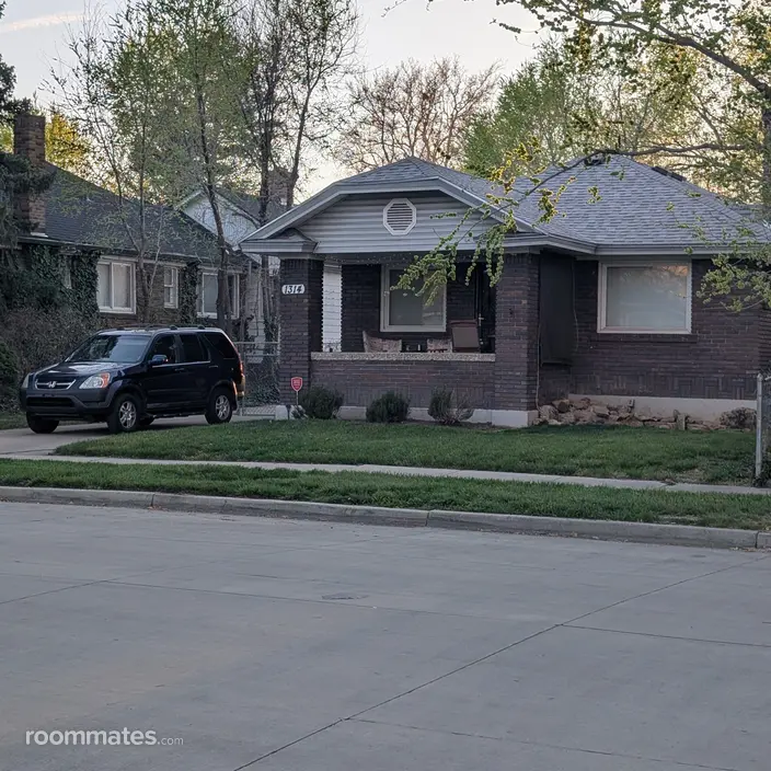 Room for rent in Salt Lake City, UT $1000, house