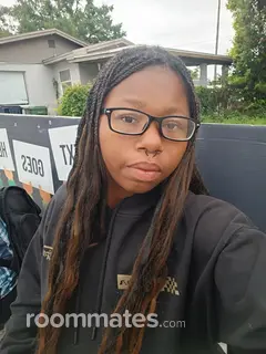 Roommate looking Tampa, FL, $700