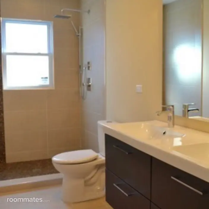 Room for rent in Berwyn, IL $866, house