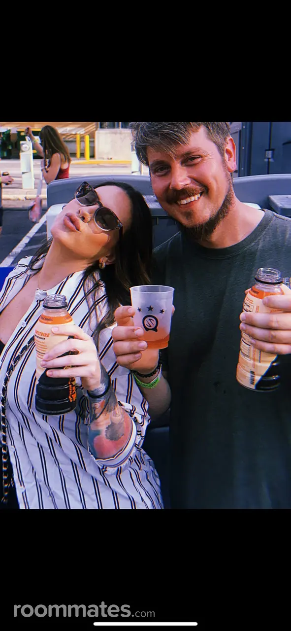 Profile photo 7 of 11