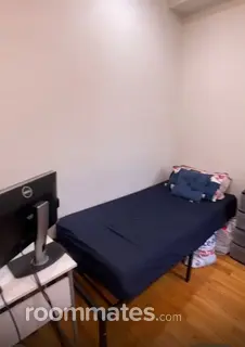 Room for rent in Roxbury, MA $485, house