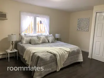 Room for rent in Glen Head, NY $1200, house