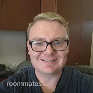 Roommate looking San Mateo, CA, $1400