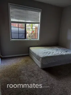 Room for rent in Folsom, CA $1275, townhouse