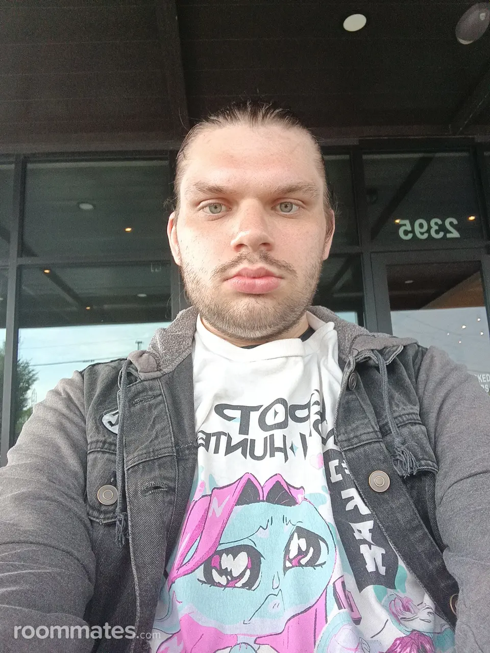 Profile photo 2 of 4