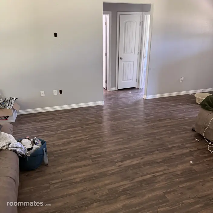 Room for rent in Durant, OK $600, house