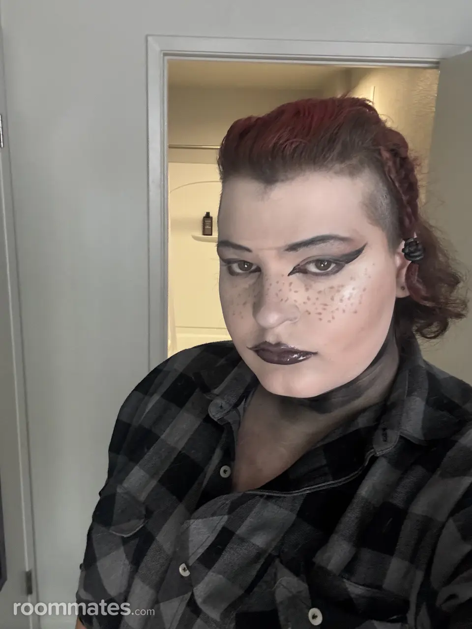 Profile photo 2 of 11
