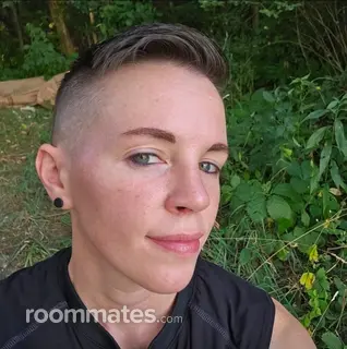 Roommate looking Portland, OR, $1500