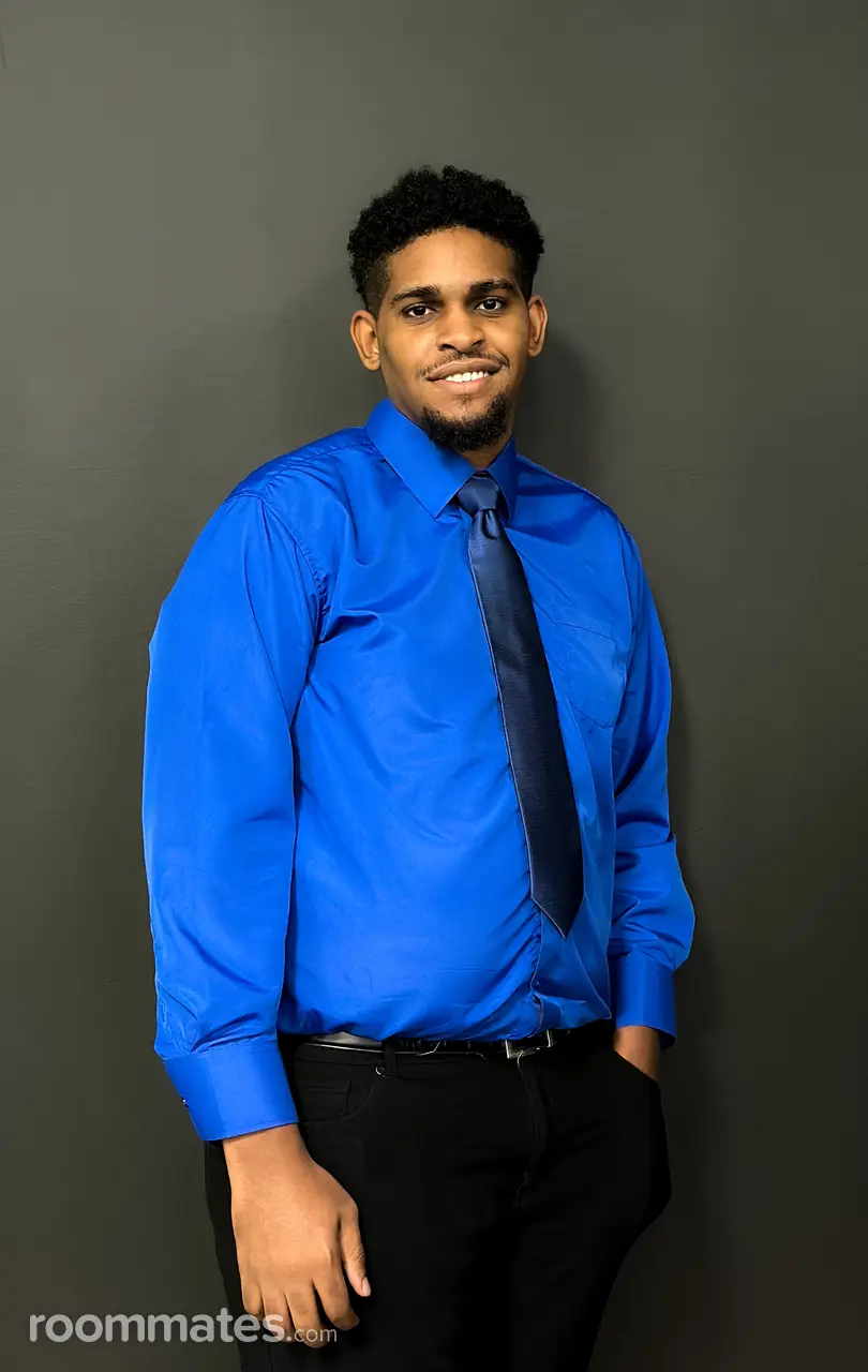 Profile photo 2 of 3