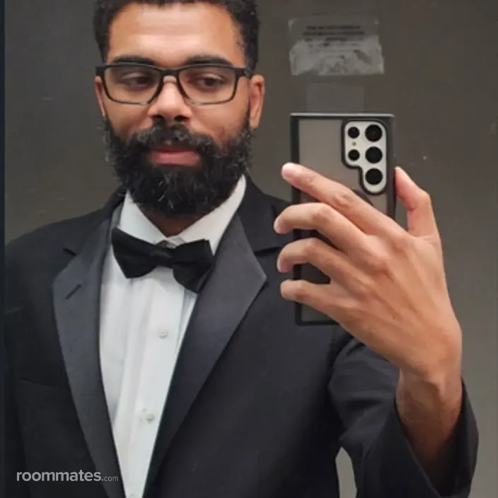 Roommate looking Phoenix, AZ, $900