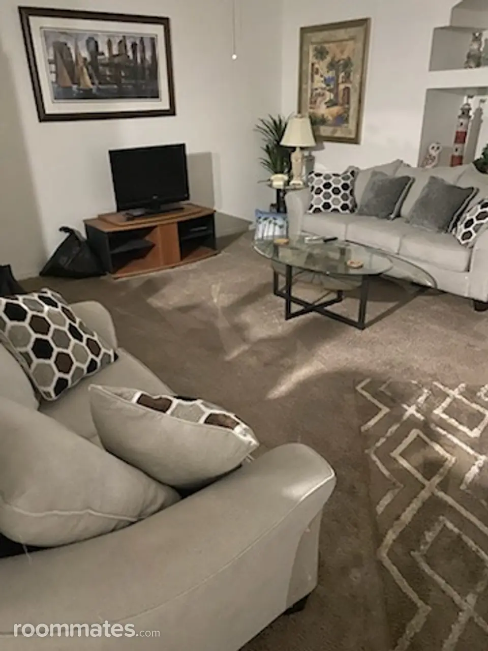 Profile photo 2 of 8