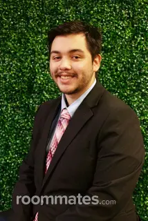 Roommate looking Tacoma WA, $1000