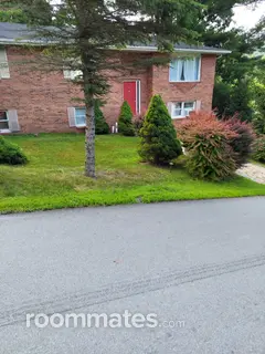 Room for rent in Hawley, PA $1200, house