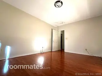 Room for rent in New Haven, CT $1500, condo