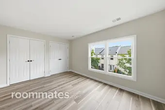 Room for rent in Baltimore, MD $900, townhouse