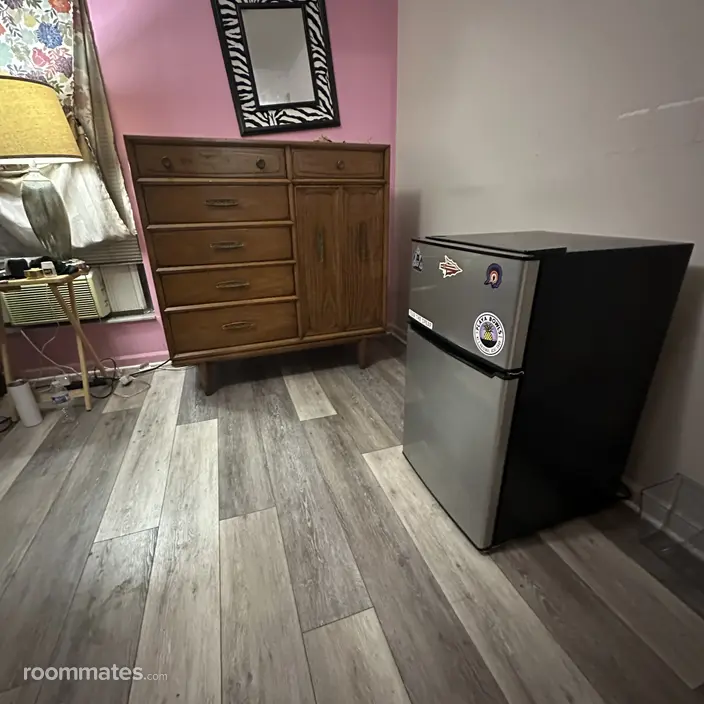Room for rent in Orange Park, FL $600, house
