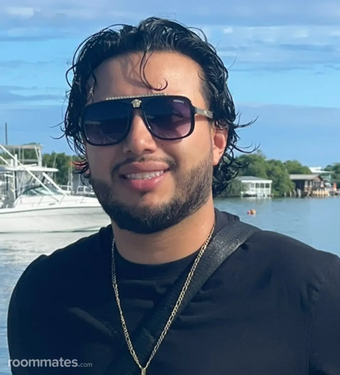 Profile photo 6 of 6