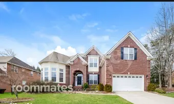 Room for rent in Jamestown, NC $900, house