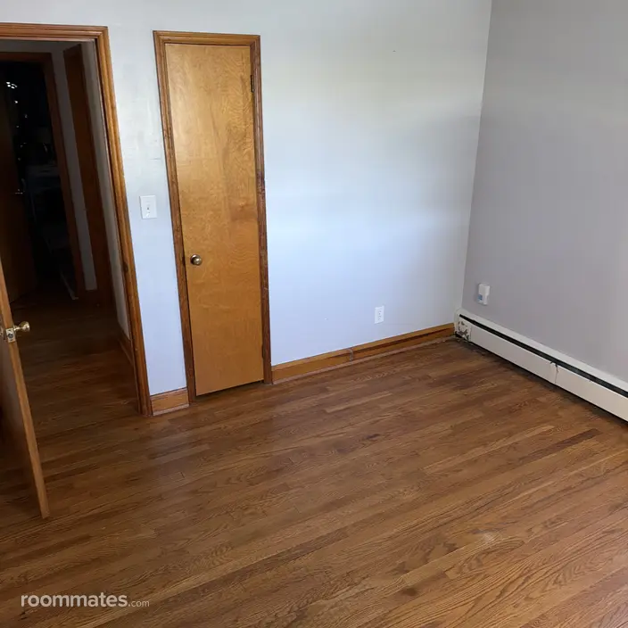 Room for rent in Westminster, MD $575, house