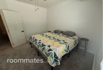 Room for rent in Loveland, CO $1000, house