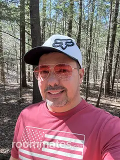 Roommate looking Nashua, NH, $1000