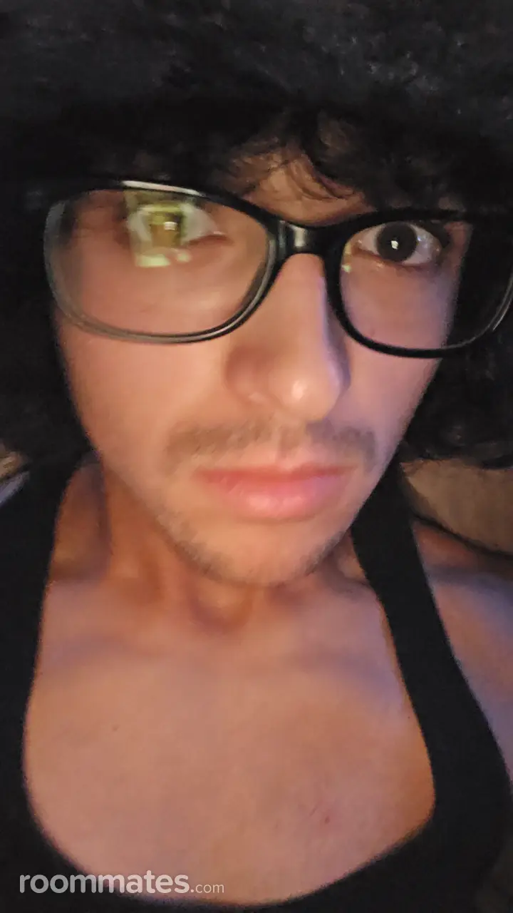 Profile photo 3 of 4