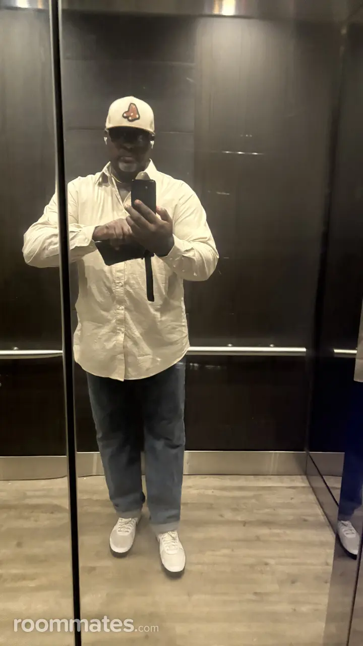 Profile photo 2 of 7
