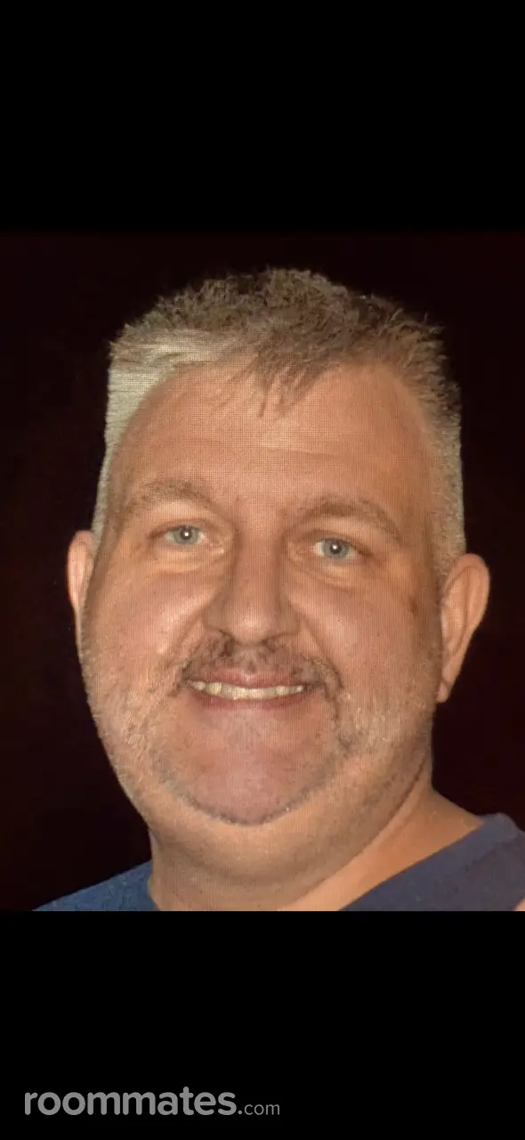 Profile photo 4 of 4