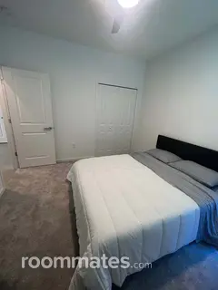 Room for rent in St. Augustine, FL $1000, house