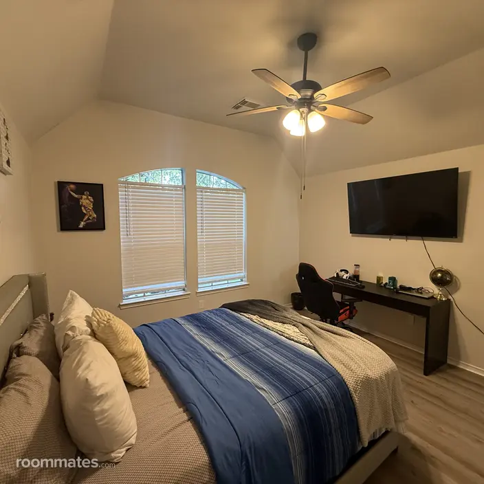 Room for rent in Missouri City, TX $1175, house