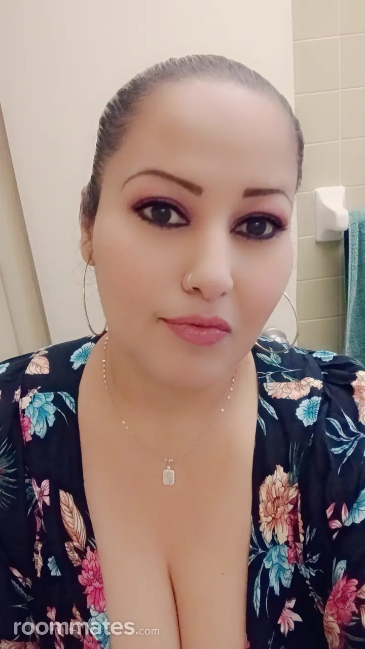 Profile photo 6 of 6