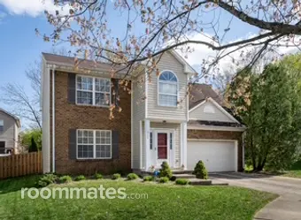 Room for rent in Lexington, KY $800, house
