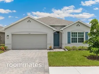 Room for rent in North Fort Myers, FL $1000, house