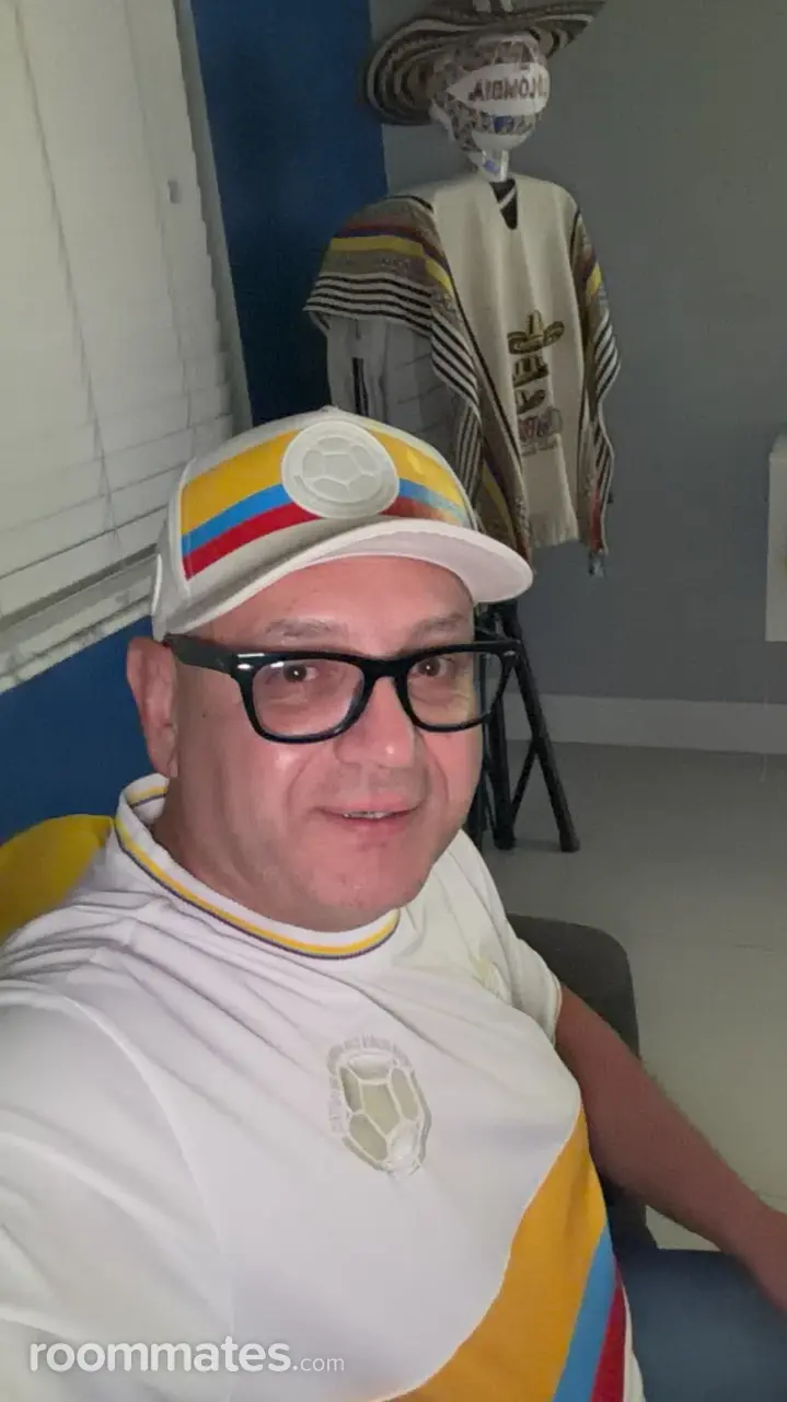 Profile photo 6 of 13