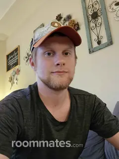 Roommate looking Seattle, WA, $1500