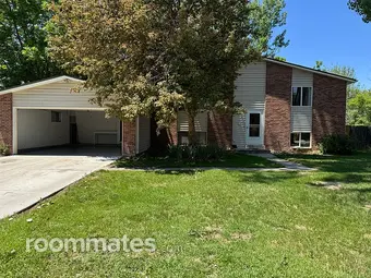 Room for rent in Fort Collins, CO $800, house